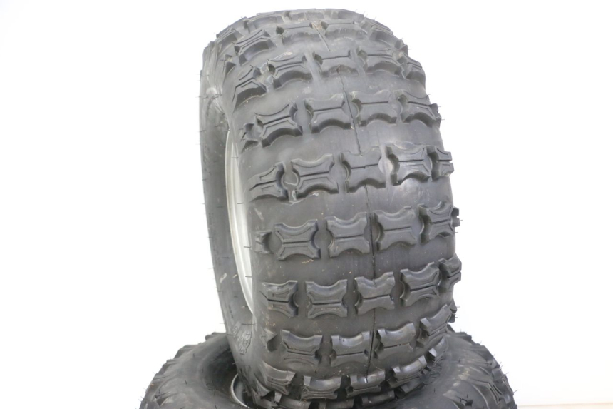 photo de CERCHIO POSTERIORE E PNEUMATICO ANGELL ENFANT 1 - Zoom sullo stato d'uso