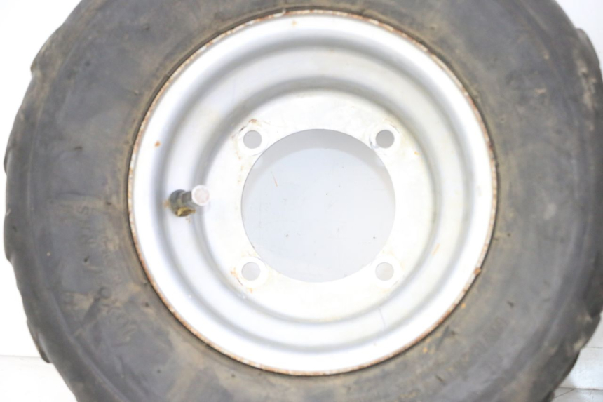 photo de CERCHIO POSTERIORE E PNEUMATICO KEROX BAZOOKA 110 - Caratteristiche distintive