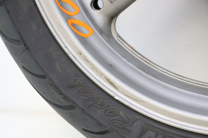 photo de CERCHIO POSTERIORE E PNEUMATICO HONDA CB F HORNET 600 (2005 - 2006) - Ispezione visiva dettagliata