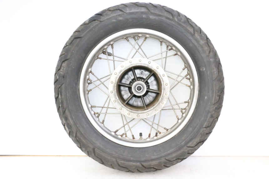 photo de CERCHIO POSTERIORE E PNEUMATICO APRILIA CLASSIC 125 (1995 - 2001) - Vista principale