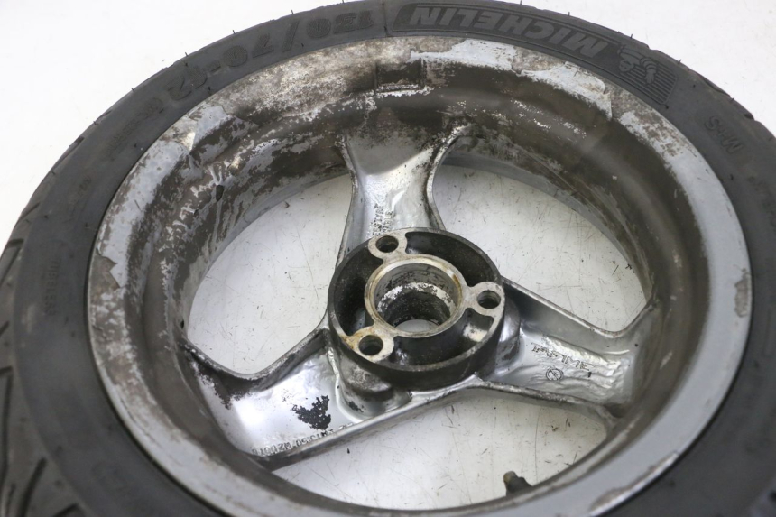 photo de CERCHIO POSTERIORE E PNEUMATICO PEUGEOT ELYSTAR 125 (2002 - 2007) - Ricambio usato controllato