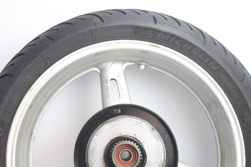 photo de CERCHIO POSTERIORE E PNEUMATICO YAMAHA FJR 1300 (2001 - 2005) - Dettaglio del componente