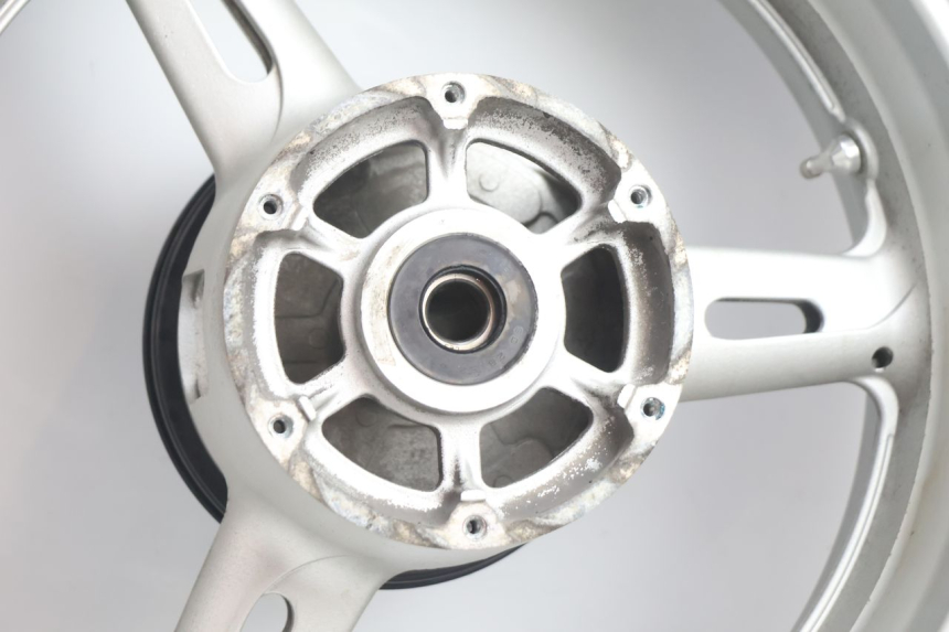 photo de CERCHIO POSTERIORE E PNEUMATICO YAMAHA FJR 1300 (2001 - 2005) - Ricambio usato controllato
