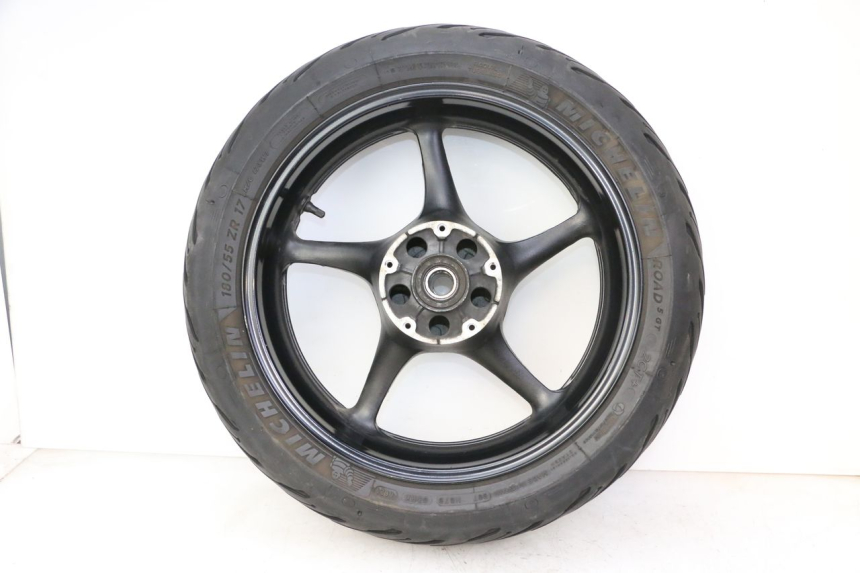 photo de CERCHIO POSTERIORE E PNEUMATICO YAMAHA FZ6 FAZER S2 600 (2007 - 2011) - Ispezione visiva dettagliata