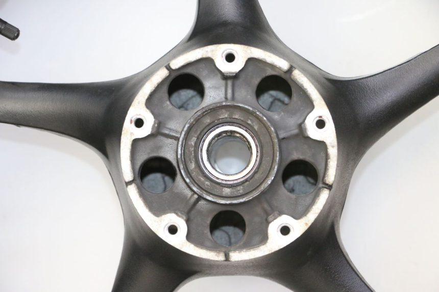 photo de CERCHIO POSTERIORE E PNEUMATICO YAMAHA FZ6 FAZER S2 600 (2007 - 2011) - Zoom qualità usato