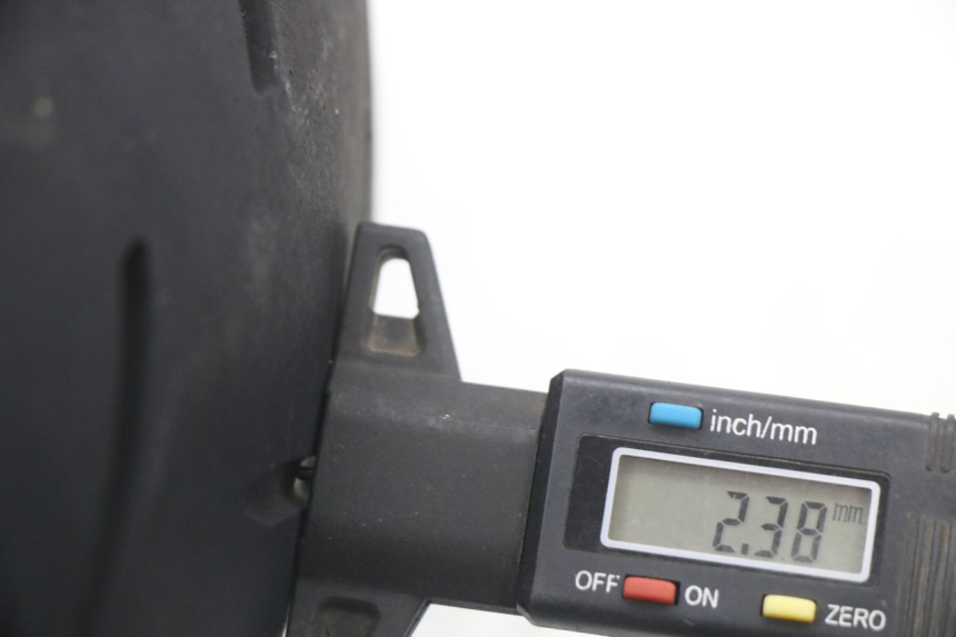 photo de CERCHIO POSTERIORE E PNEUMATICO SUZUKI GSF S BANDIT 600 (2000 - 2004) - Dettaglio del componente