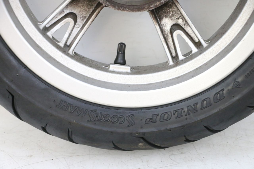 photo de CERCHIO POSTERIORE E PNEUMATICO PEUGEOT KISBEE 4T 50 (2018 - 2022) - Zoom sui componenti