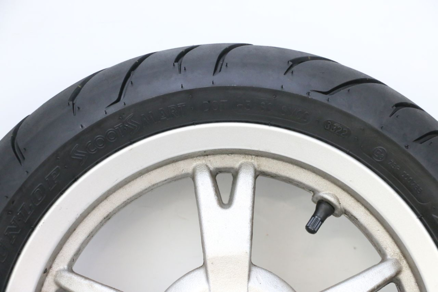 photo de CERCHIO POSTERIORE E PNEUMATICO PEUGEOT KISBEE 4T 50 (2018 - 2022) - Ispezione visiva dettagliata