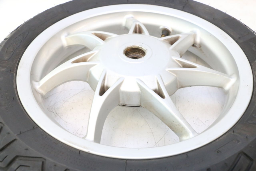 photo de CERCHIO POSTERIORE E PNEUMATICO PIAGGIO LIBERTY IGET S 125 (2016 - 2020) - Marcature e riferimenti originali