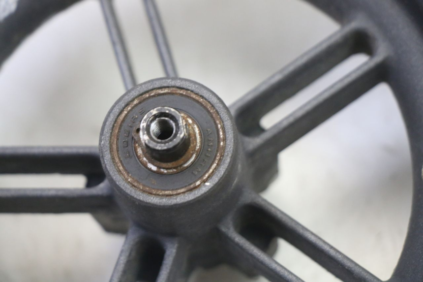 photo de CERCHIO POSTERIORE E PNEUMATICO XIAOMI MI PRO 2 1 - Marcature e riferimenti originali