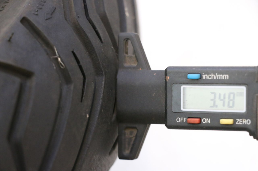 photo de CERCHIO POSTERIORE E PNEUMATICO KYMCO MOVIE S 125 (2009 - 2018) - Dettaglio del componente