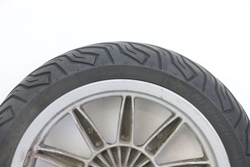 photo de CERCHIO POSTERIORE E PNEUMATICO PIAGGIO MP3 LT 300 (2010 - 2016) - Vista d'insieme del prodotto