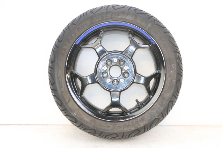 photo de CERCHIO POSTERIORE E PNEUMATICO PIAGGIO MP3 500 (2016 - 2018) - Vista principale