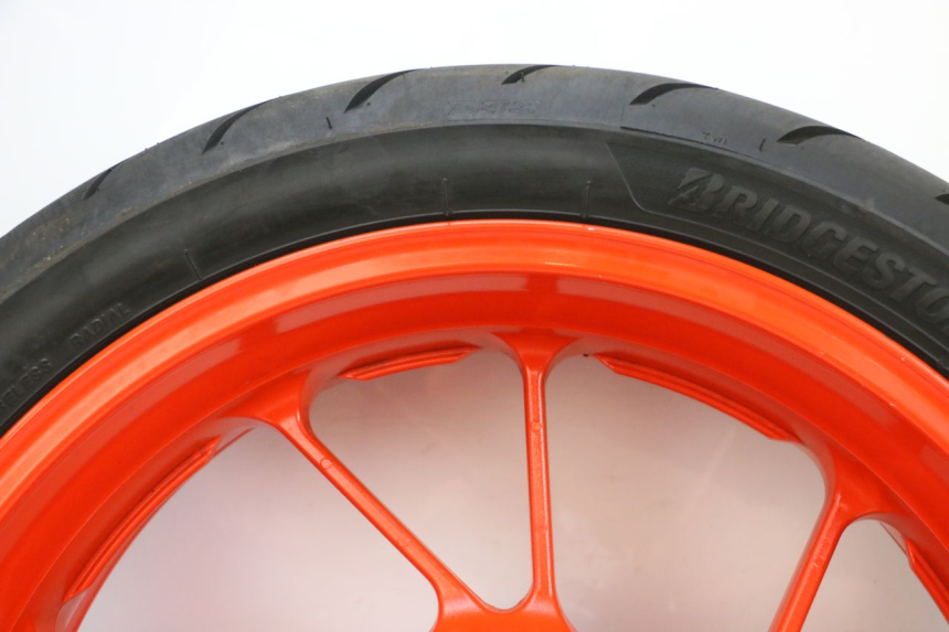 photo de CERCHIO POSTERIORE E PNEUMATICO YAMAHA MT-07 MT07 ABS 700 (2018 - 2020) - Foto prodotto supplementare