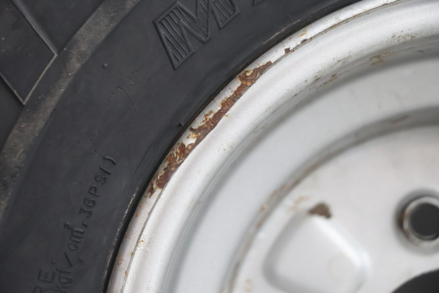 photo de CERCHIO POSTERIORE E PNEUMATICO KYMCO MXU R 250 (2004 - 2010) - Altra angolazione