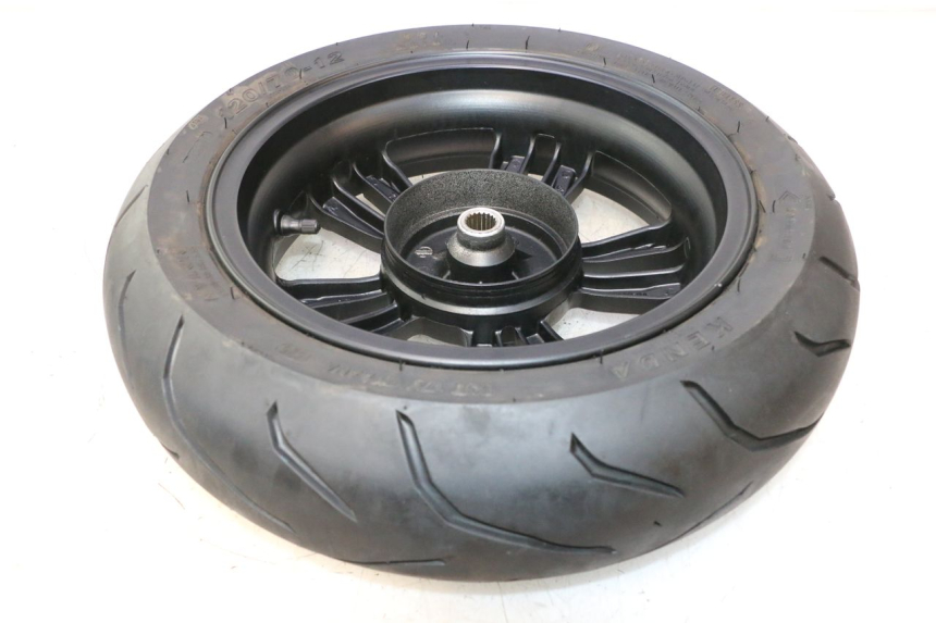 photo de CERCHIO POSTERIORE E PNEUMATICO JM MOTORS R-MAX TECH 50 (2024 - 2026) - Zoom sullo stato d'uso