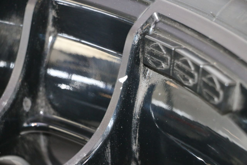 photo de CERCHIO POSTERIORE E PNEUMATICO HARLEY DAVIDSON ROAD GLIDE FLTRXSE 1920 (2018 - 2022) - Ricambio usato controllato