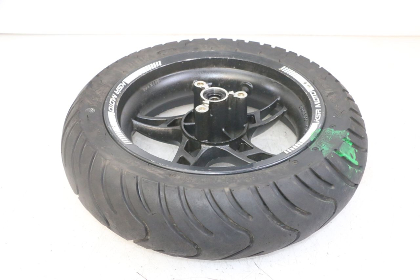 photo de CERCHIO POSTERIORE E PNEUMATICO KSR SIRION 4T 50 (2018 - 2025) - Zoom sullo stato d'uso