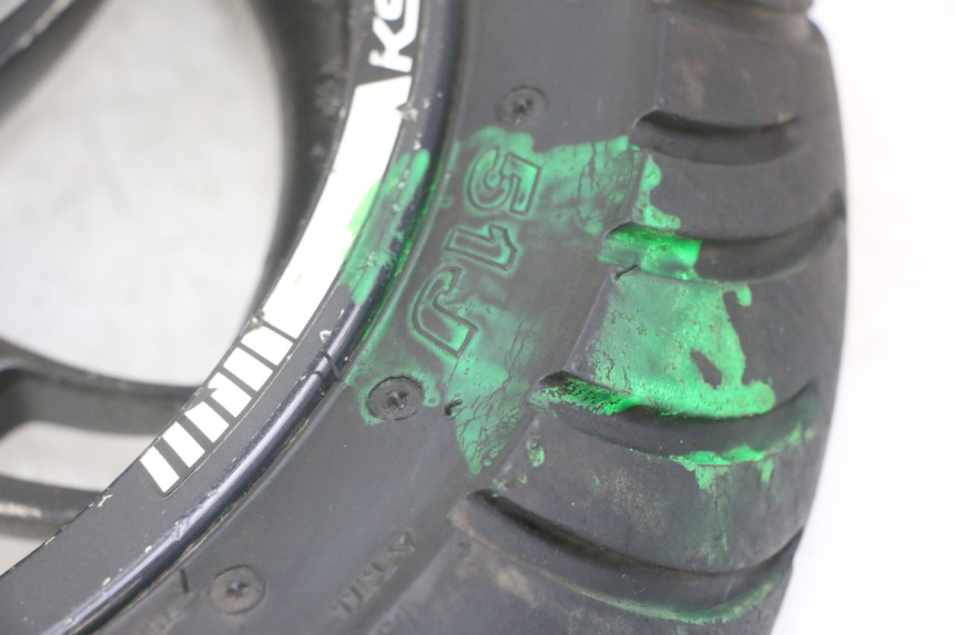 photo de CERCHIO POSTERIORE E PNEUMATICO KSR SIRION 4T 50 (2018 - 2025) - Altra angolazione