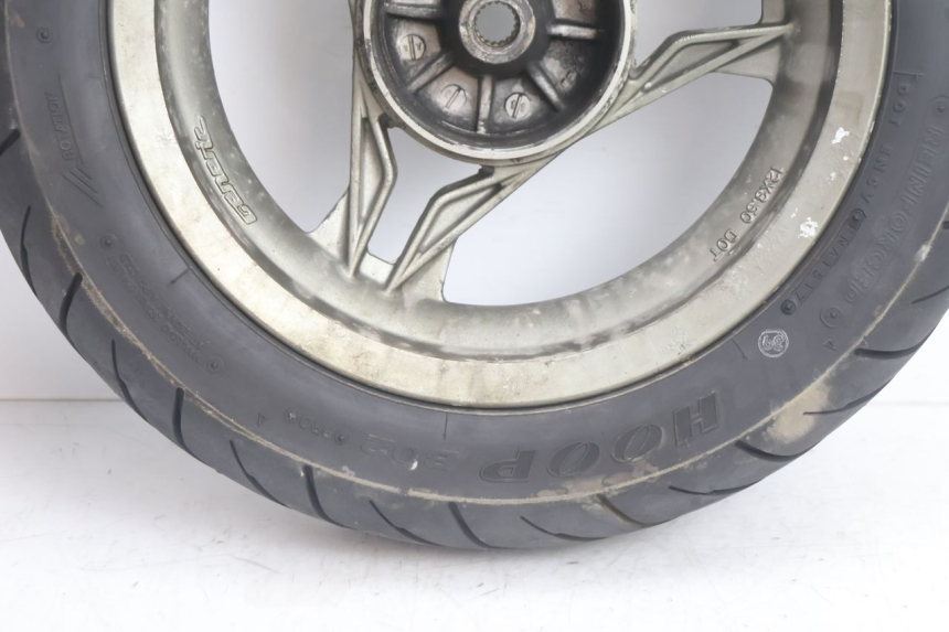 photo de CERCHIO POSTERIORE E PNEUMATICO RIDE SLASH 2T 50 (2012 - 2014) - Stato della superficie e materiale