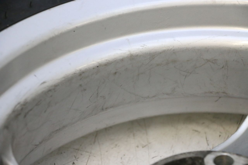 photo de CERCHIO POSTERIORE E PNEUMATICO PEUGEOT SPEEDFIGHT LC 50 (1996 - 2002) - Altra angolazione