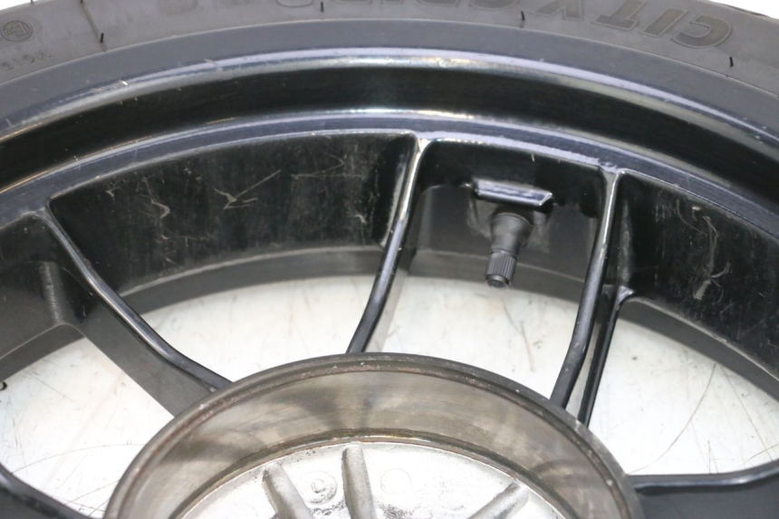 photo de CERCHIO POSTERIORE E PNEUMATICO APRILIA SR MOTARD 50 (2012 - 2018) - Foto prodotto supplementare