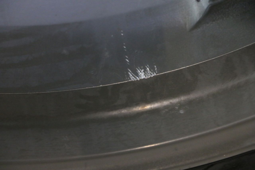 photo de CERCHIO POSTERIORE E PNEUMATICO DUCATI SS IE DS CARENEE 1000 (2002 - 2006) - Zoom sui componenti