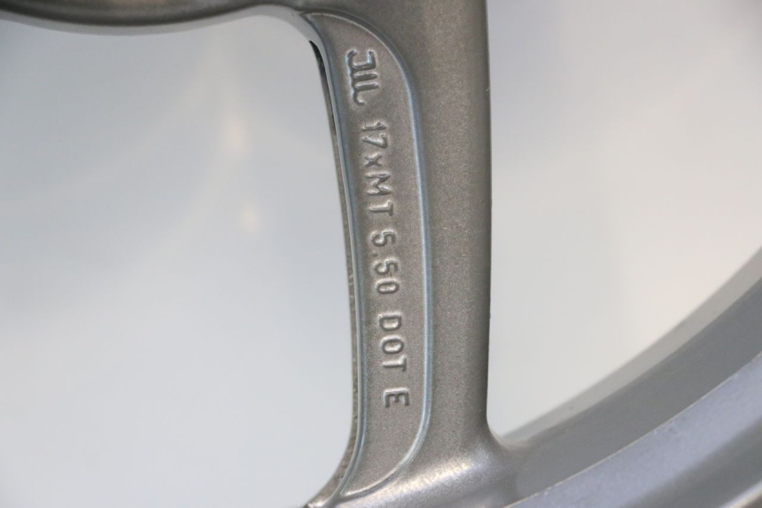 photo de CERCHIO POSTERIORE E PNEUMATICO DUCATI SS IE DS CARENEE 1000 (2002 - 2006) - Foto prodotto supplementare