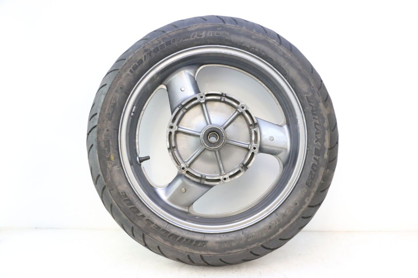 photo de CERCHIO POSTERIORE E PNEUMATICO HONDA ST PAN EUROPEAN 1100 (1990 - 2002) - Vista principale