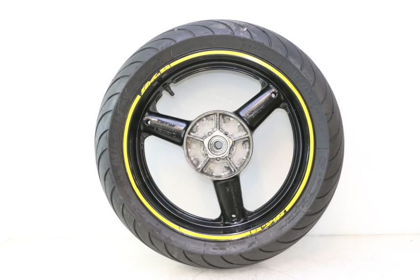 photo de CERCHIO POSTERIORE E PNEUMATICO SUZUKI SV S 650 (2003 - 2009) - Vista principale
