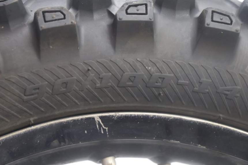 photo de CERCHIO POSTERIORE E PNEUMATICO KTM SX 85 (2018 - 2024) - Primo piano ad alta risoluzione