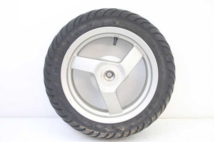 photo de CERCHIO POSTERIORE E PNEUMATICO PEUGEOT VIVACITY NEW 2T 50 (2008 - 2017) - Vista principale