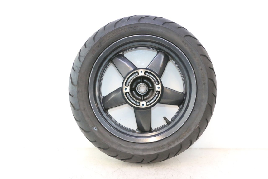 photo de CERCHIO POSTERIORE E PNEUMATICO YAMAHA XMAX X-MAX 125 (2006 - 2009) - Vista principale