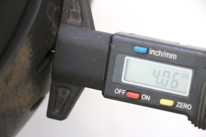 photo de CERCHIO POSTERIORE E PNEUMATICO YAMAHA XMAX X-MAX 125 (2006 - 2009) - Dettaglio del componente