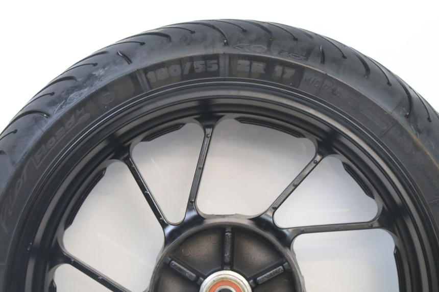 photo de CERCHIO POSTERIORE E PNEUMATICO YAMAHA TRACER 7 700 (2020 - 2024) - Zoom sullo stato d'uso