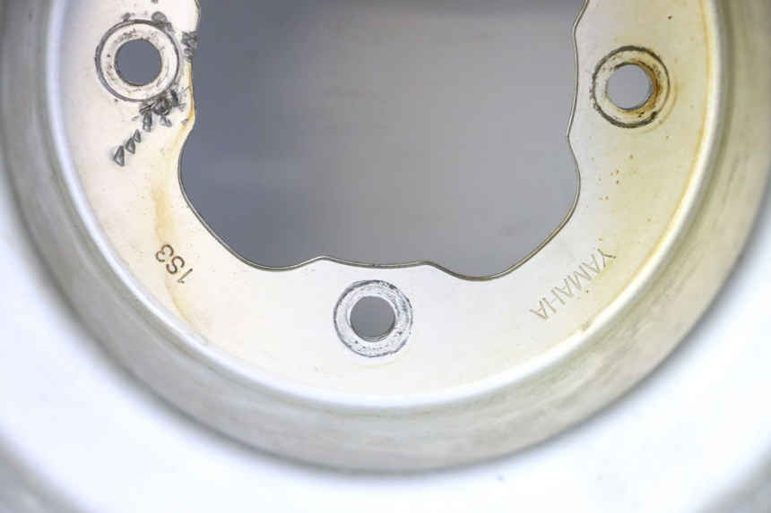 photo de CERCHIO POSTERIORE E PNEUMATICO YAMAHA YFM R RAPTOR 250 (2008 - 2014) - Caratteristiche distintive