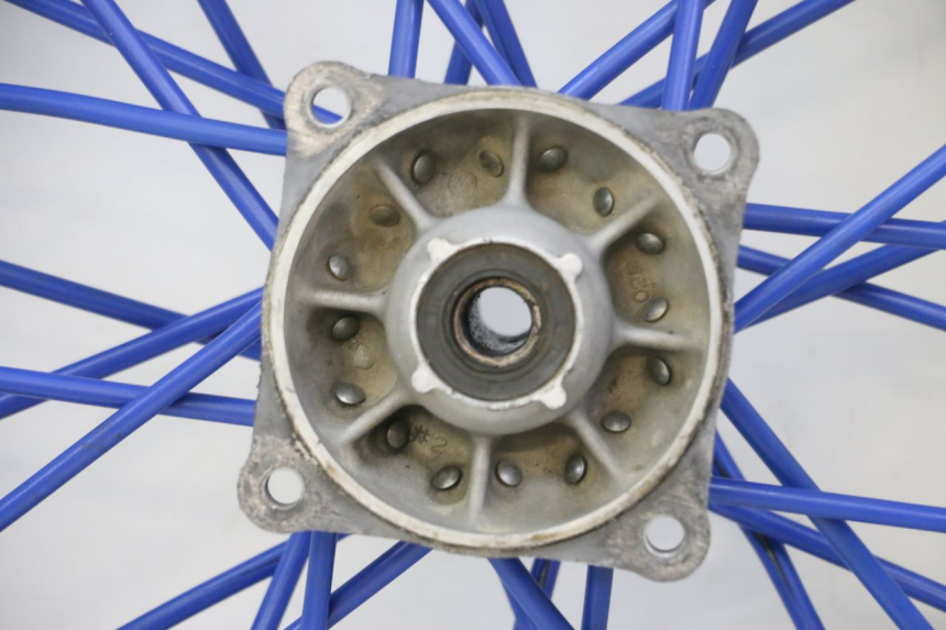 photo de CERCHIO POSTERIORE E PNEUMATICO YAMAHA YZ 85 (2002 - 2018) - Angolazione alternativa
