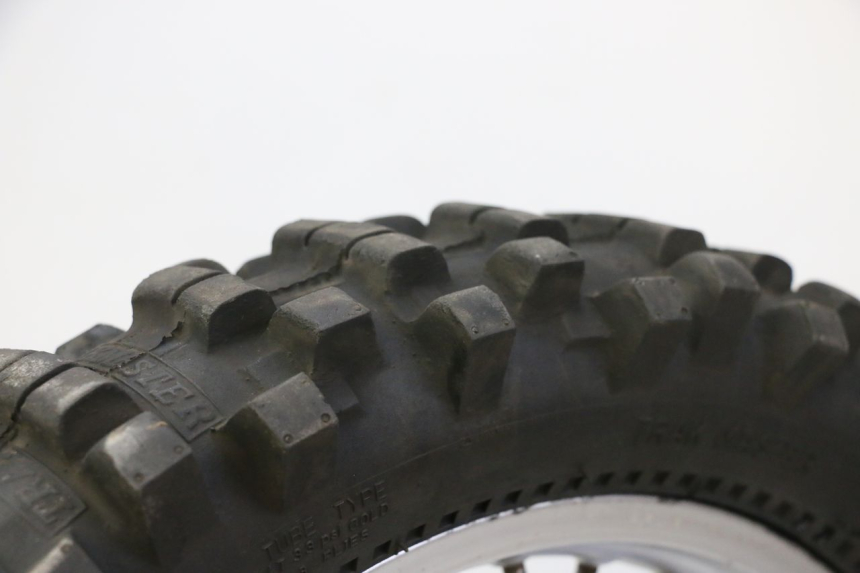 photo de CERCHIO POSTERIORE E PNEUMATICO YAMAHA YZ 85 (2002 - 2018) - Zoom sullo stato d'uso