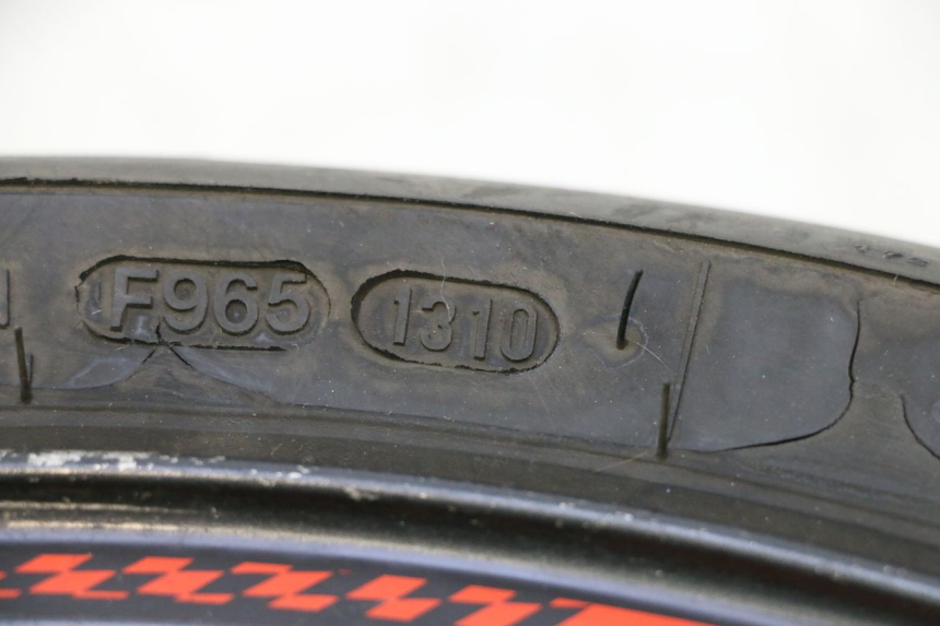 photo de CERCHIO POSTERIORE E PNEUMATICO KAWASAKI ZX-6R ZX6R 600 (1995 - 1997) - Dettaglio del componente