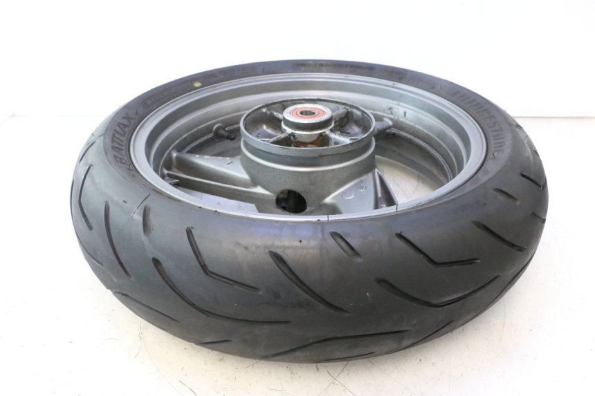 photo de CERCHIO POSTERIORE E PNEUMATICO KAWASAKI ZZR 600 (1995 - 2004) - Altra vista dell'articolo