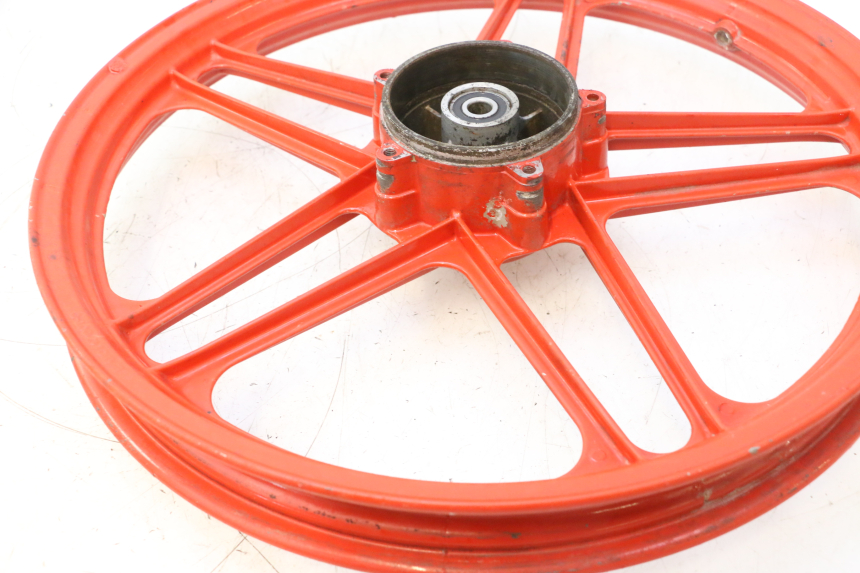 photo de CERCHIO POSTERIORE PEUGEOT 103 SPX CLIP 50 (1989 - 1992) - Zoom sui componenti