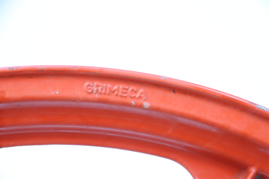 photo de CERCHIO POSTERIORE PEUGEOT 103 SPX CLIP 50 (1989 - 1992) - Focus sulla struttura