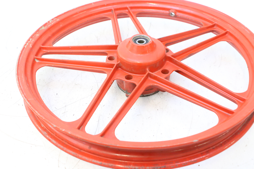 photo de CERCHIO POSTERIORE PEUGEOT 103 SPX CLIP 50 (1989 - 1992) - Marcature e riferimenti originali