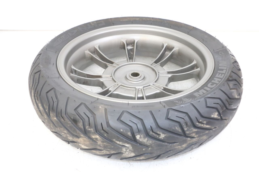 photo de CERCHIO POSTERIORE QUADRO 3D S 350 (2013 - 2018) - Dettagli dei punti di fissaggio