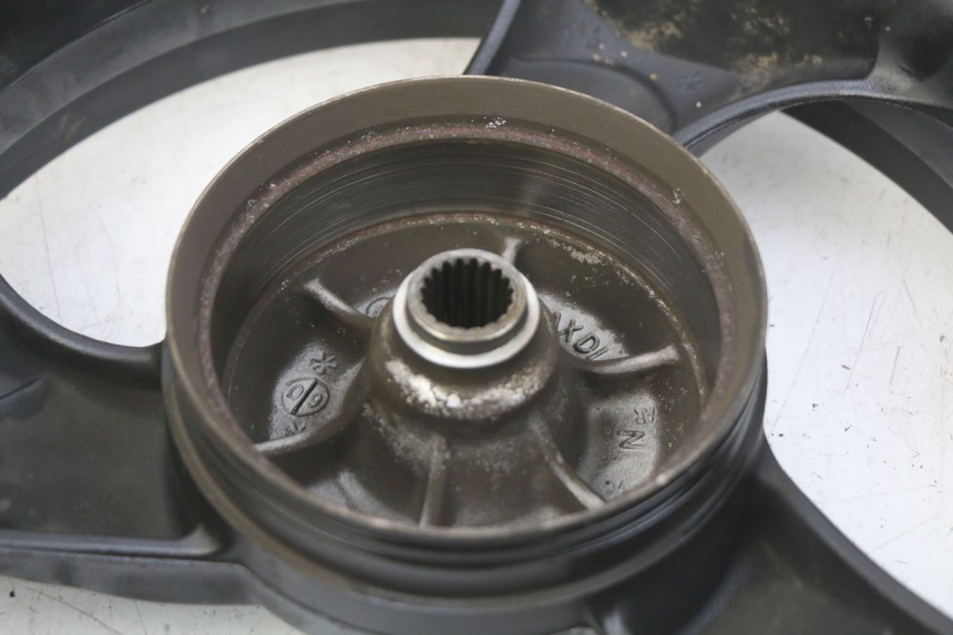 photo de CERCHIO POSTERIORE KYMCO AGILITY 4T 50 (2018 - 2022) - Foto prodotto supplementare