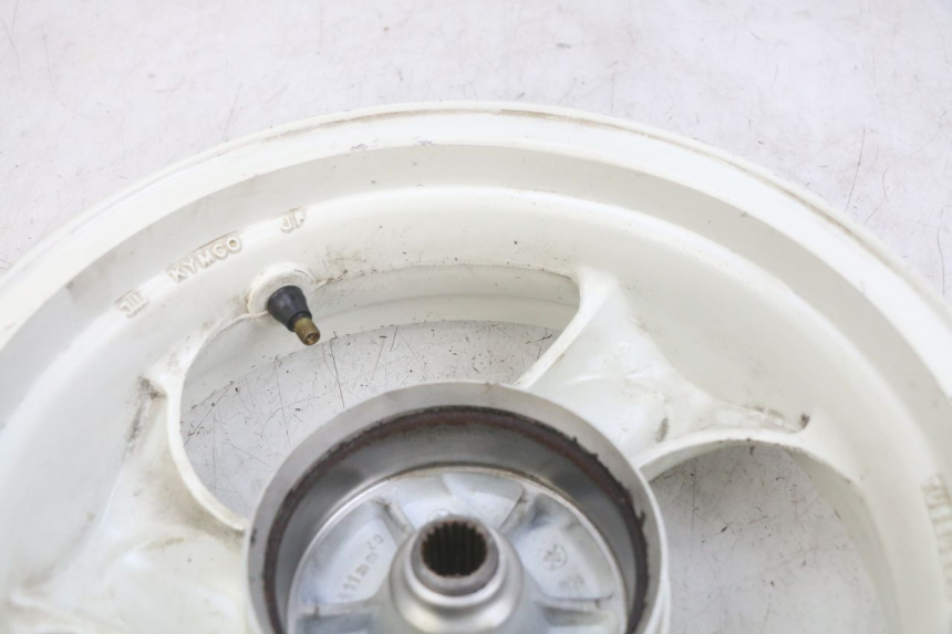 photo de CERCHIO POSTERIORE KYMCO AGILITY 4T 50 (2005 - 2018) - Altra vista dell'articolo