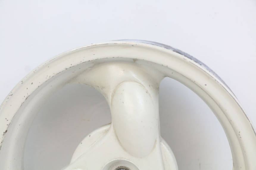 photo de CERCHIO POSTERIORE KYMCO AGILITY 4T 50 (2005 - 2018) - Dettagli dei punti di fissaggio