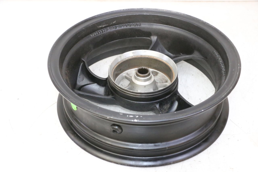 photo de CERCHIO POSTERIORE KYMCO AGILITY 4T 50 (2005 - 2018) - Ispezione visiva dettagliata