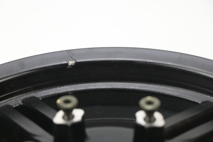 photo de CERCHIO POSTERIORE KYMCO AGILITY CITY 16P 125 (2015 - 2021) - Altra angolazione