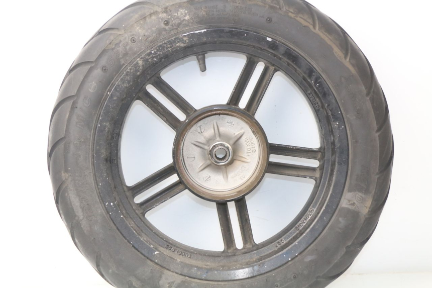 photo de CERCHIO POSTERIORE KYMCO AGILITY CITY 2T 50 (2008 - 2016) - Primo piano tecnico